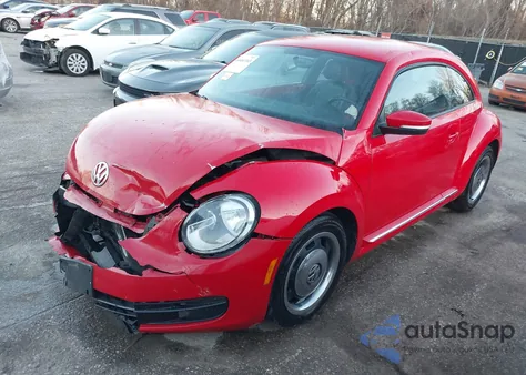 2012 Volkswagen Beetle 2.5L из США, поврежденный, VIN 3VWJP7AT9CM617672